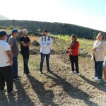 El presidente de la Asociación Canaria de Neuropsiquiatría visita la finca de Atelsam para la formación e inclusión de personas con problemas de salud mental junto a la alcaldesa Josefa Mesa